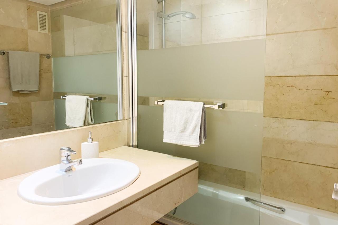 3 Room Lux Apt Puerto Banus-Terrace 5 Min To Beach Марбелья Екстер'єр фото